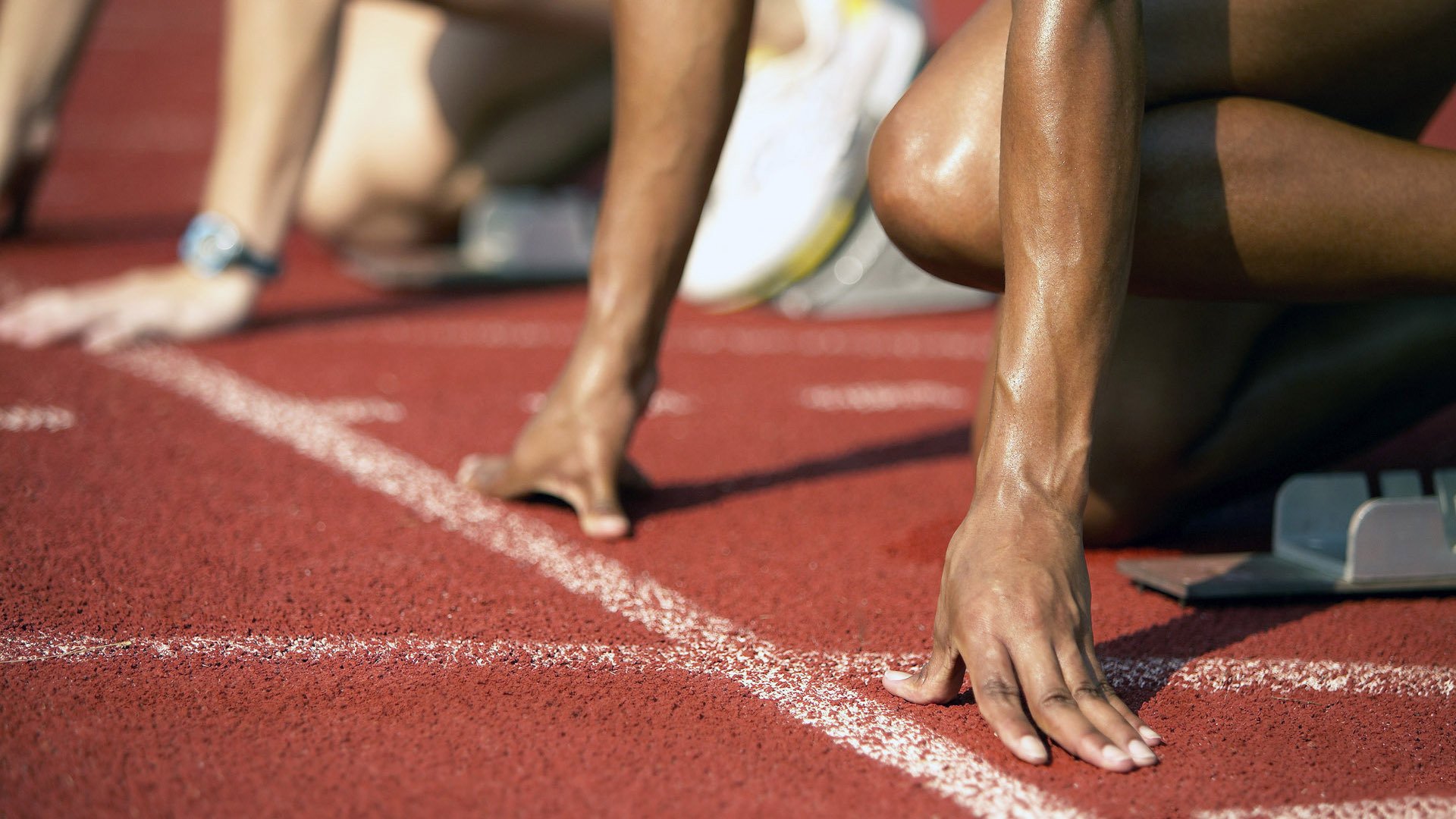 体育品牌国际合作协议签署，市场拓展加速